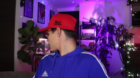   online show from March 4, 1:55 am