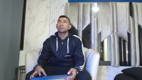 MORGAN AND MEGAN online show from September 29, 11:15 am