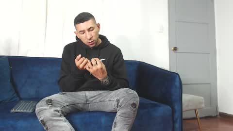 MORGAN AND MEGAN online show from October 9, 11:19 am