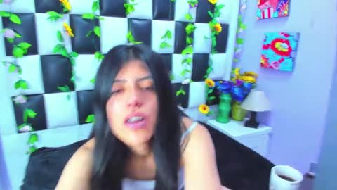 morganasmit_ online show from September 23, 1:47 pm