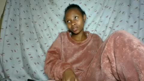 morgane_69 online show from July 14, 2:16 am