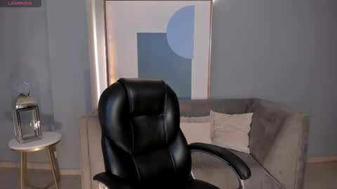 Morgan Hicks online show from February 2, 7:12 pm