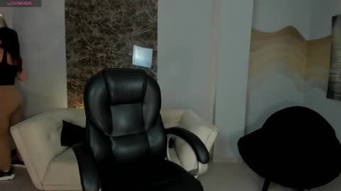Morgan Hicks online show from June 9, 10:16 am