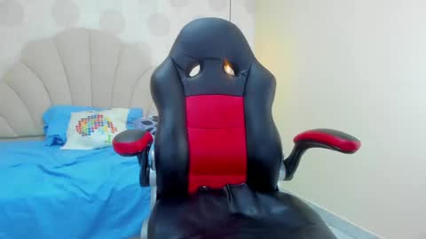 Snapshot of morganlinx chatting on March 5, 8:21 am MORGAN online show from March 5, 8:21 am