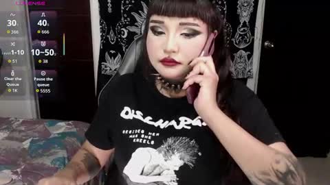 Morgan Moon online show from July 8, 5:17 pm