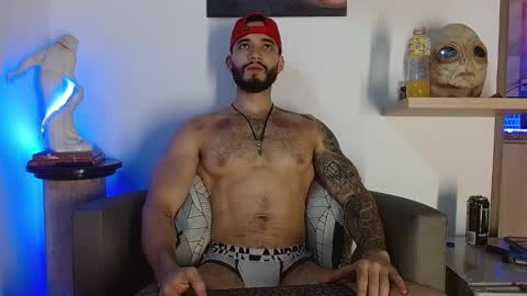 Snapshot of morgann_jones chatting on February 28, 8:21 pm morgan online show from February 28, 8:21 pm