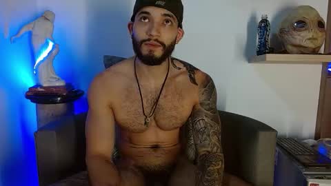 Snapshot of morgann_jones chatting on March 7, 4:42 am morgan online show from March 7, 4:42 am