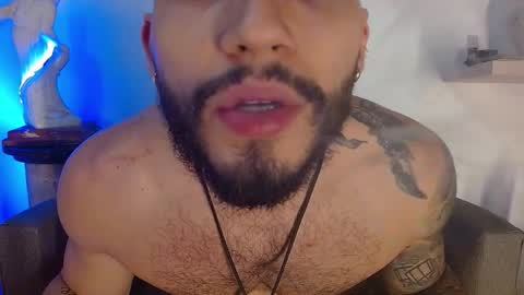 Snapshot of morgann_jones chatting on March 8, 6:50 am morgan online show from March 8, 6:50 am