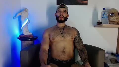 Snapshot of morgann_jones chatting on March 13, 12:50 am morgan online show from March 13, 12:50 am