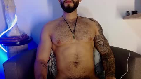 Snapshot of morgann_jones chatting on March 25, 6:25 pm morgan online show from March 25, 6:25 pm