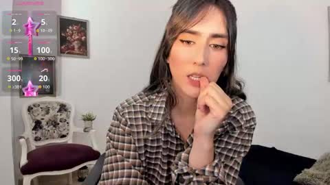 Moriah online show from October 17, 7:38 pm