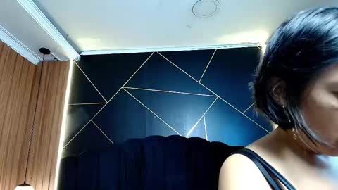 Snapshot of moriahstorm chatting on February 24, 12:36 pm Moriah online show from February 24, 12:36 pm