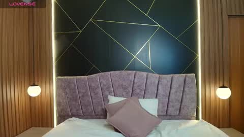 Snapshot of moriahstorm chatting on March 14, 12:10 pm Moriah online show from March 14, 12:10 pm