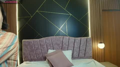 Snapshot of moriahstorm chatting on March 23, 12:09 pm Moriah online show from March 23, 12:09 pm