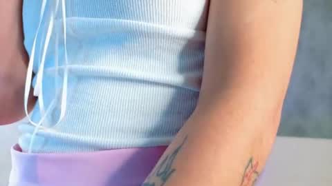 Emilia online show from July 9, 4:27 am