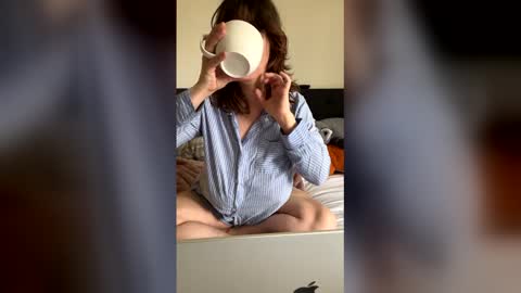 Snapshot of mossy_mommy chatting on April 14, 2:12 pm Mossy Mommy online show from April 14, 2:12 pm
