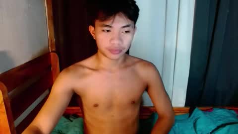 mostwantedtwink online show from December 16, 11:26 am