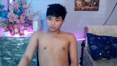 Snapshot of mostwantedtwink chatting on June 17, 12:29 pm mostwantedtwink online show from June 17, 12:29 pm