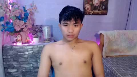 Snapshot of mostwantedtwink chatting on July 5, 9:38 am mostwantedtwink online show from July 5, 9:38 am
