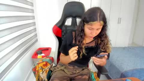 Snapshot of motadandcalis chatting on June 8, 10:10 pm ig motasandcalis online show from June 8, 10:10 pm