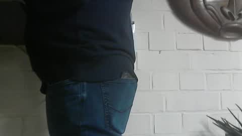 Snapshot of motofann2 chatting on January 21, 11:24 am motofann2 online show from January 21, 11:24 am