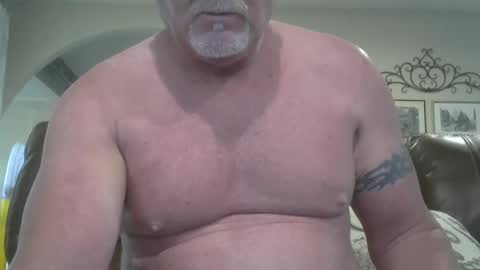 motorguy08 online show from September 18, 2:52 pm