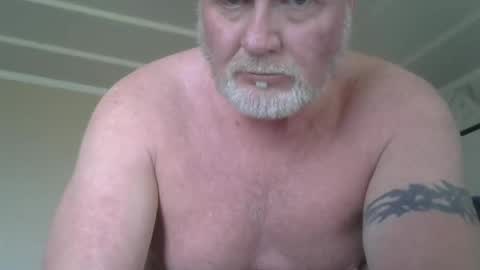 motorguy08 online show from March 26, 9:53 pm