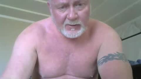 motorguy08 online show from March 28, 9:36 pm