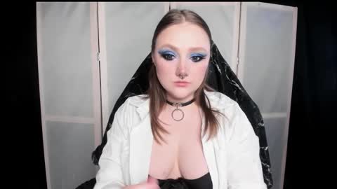 Snapshot of motorkate chatting on February 16, 7:21 pm motorkate online show from February 16, 7:21 pm