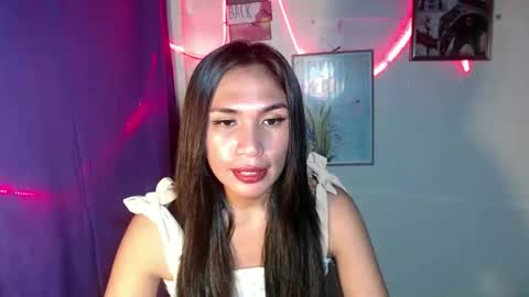 mouiline_rouge69 online show from February 20, 8:17 am