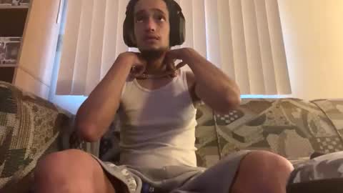 mouli23r online show from February 4, 12:05 am