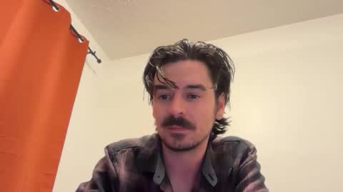 Snapshot of moustachematt chatting on June 8, 5:08 am moustachematt online show from June 8, 5:08 am