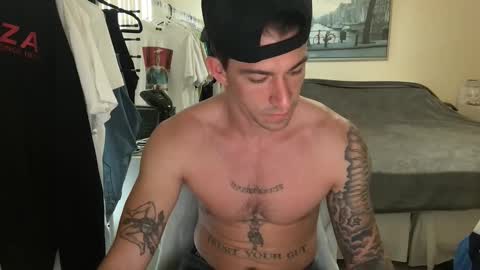 movedto305 online show from November 2, 5:15 pm