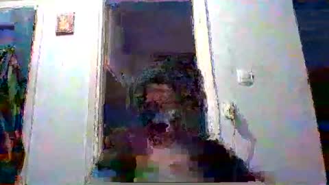 Snapshot of mppempis81 chatting on December 3, 7:56 pm mppempis81 online show from December 3, 7:56 pm