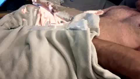 Sequoia-Cocked Hombre de Sur online show from May 5, 1:19 pm