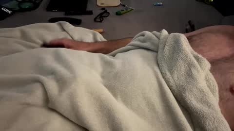 Sequoia-Cocked Hombre de Sur online show from May 25, 1:06 pm
