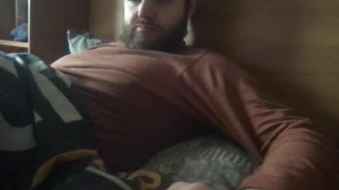 Snapshot of mr834565 chatting on February 9, 12:41 pm mr834565 online show from February 9, 12:41 pm