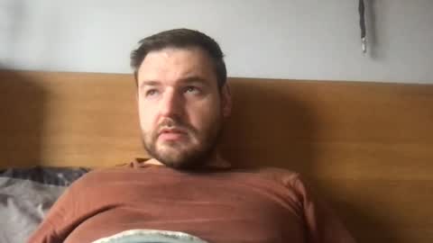 mr834565 online show from March 1, 9:33 am