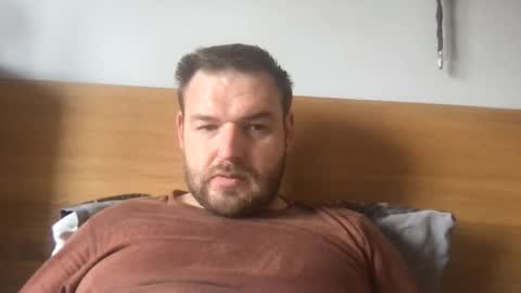 mr834565 online show from April 22, 12:39 pm