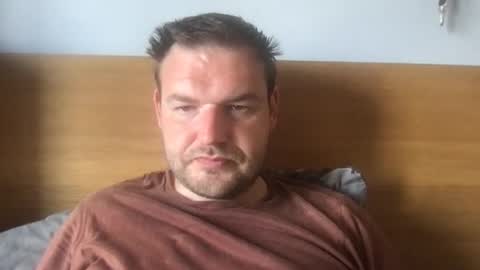 mr834565 online show from May 2, 11:48 am