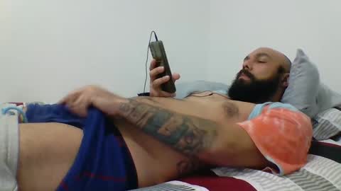 Mr8 online show from December 21, 3:47 am