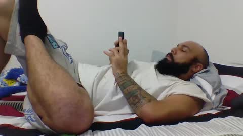 Mr8 online show from December 25, 1:53 am