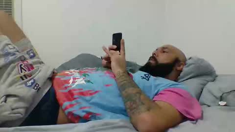 Mr8 online show from December 29, 4:48 am