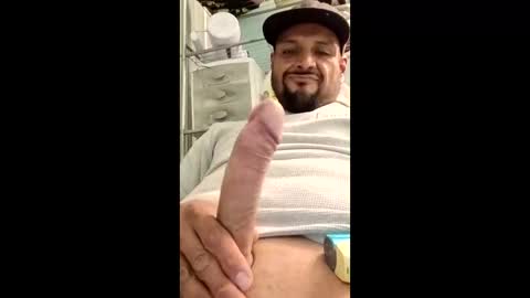 Snapshot of mr_and_mrs_dtf chatting on April 27, 7:17 am mr_and_mrs_dtf online show from April 27, 7:17 am