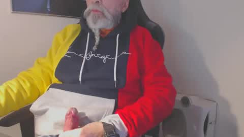 mr_boombastic2021 online show from January 3, 11:25 am