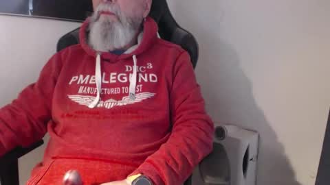 mr_boombastic2021 online show from October 24, 9:17 am