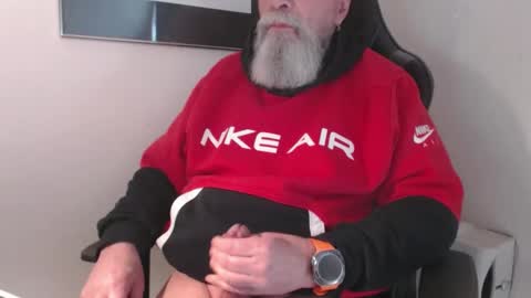 mr_boombastic2021 online show from February 13, 11:39 am