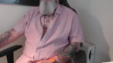 Snapshot of mr_boombastic2021 chatting on June 6, 9:47 am mr_boombastic2021 online show from June 6, 9:47 am