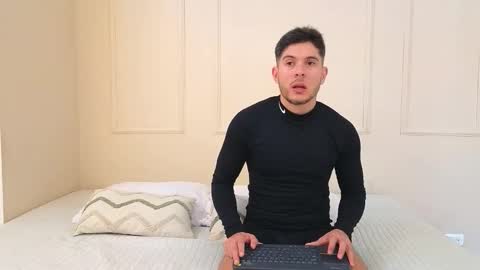 Danny  Aleja online show from October 29, 6:53 pm