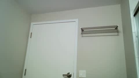 James online show from February 9, 4:00 pm